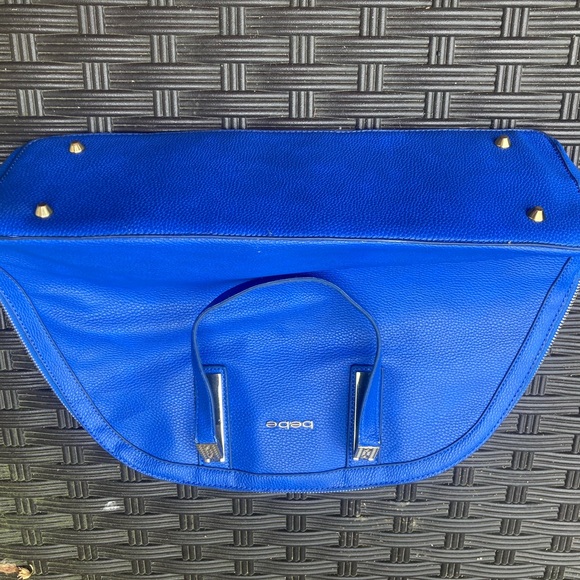 BEBE hand purse - Picture 4 of 6